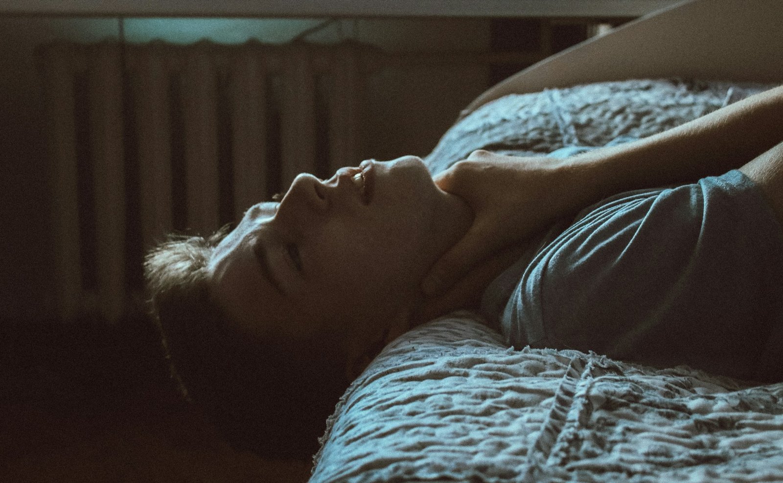Why Weighted Blankets Feel Too Hot